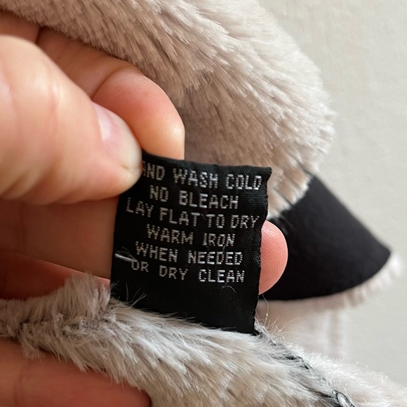 Love Stitch Black and Cream Faux Suede and Sherpa Jacket md - Picture 9 of 10